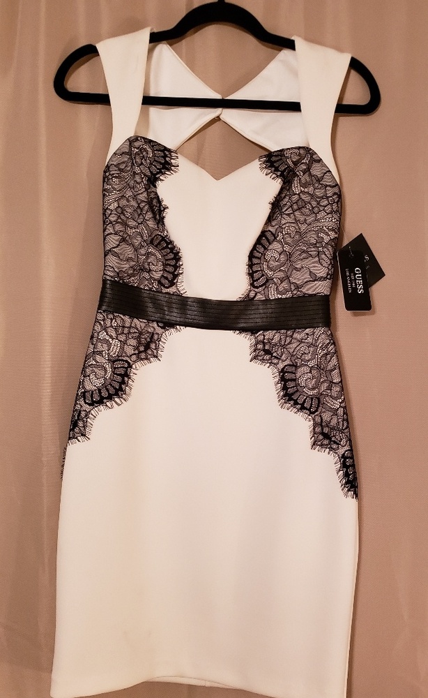 🚫SOLD🚫NWT Elegant GUESS Cocktail Dress Sz 2